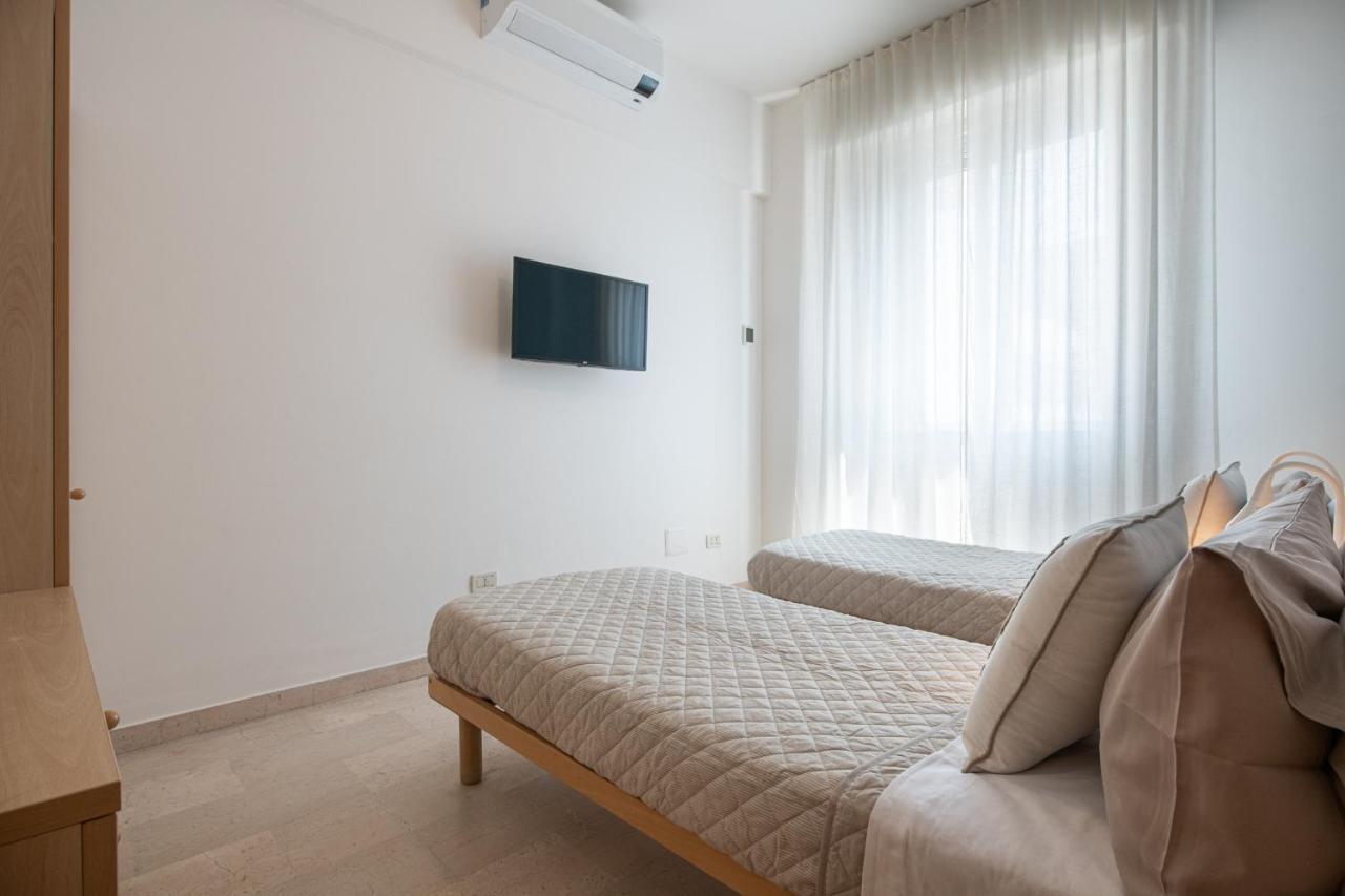 Ventodue Lägenhet Rimini Exteriör bild