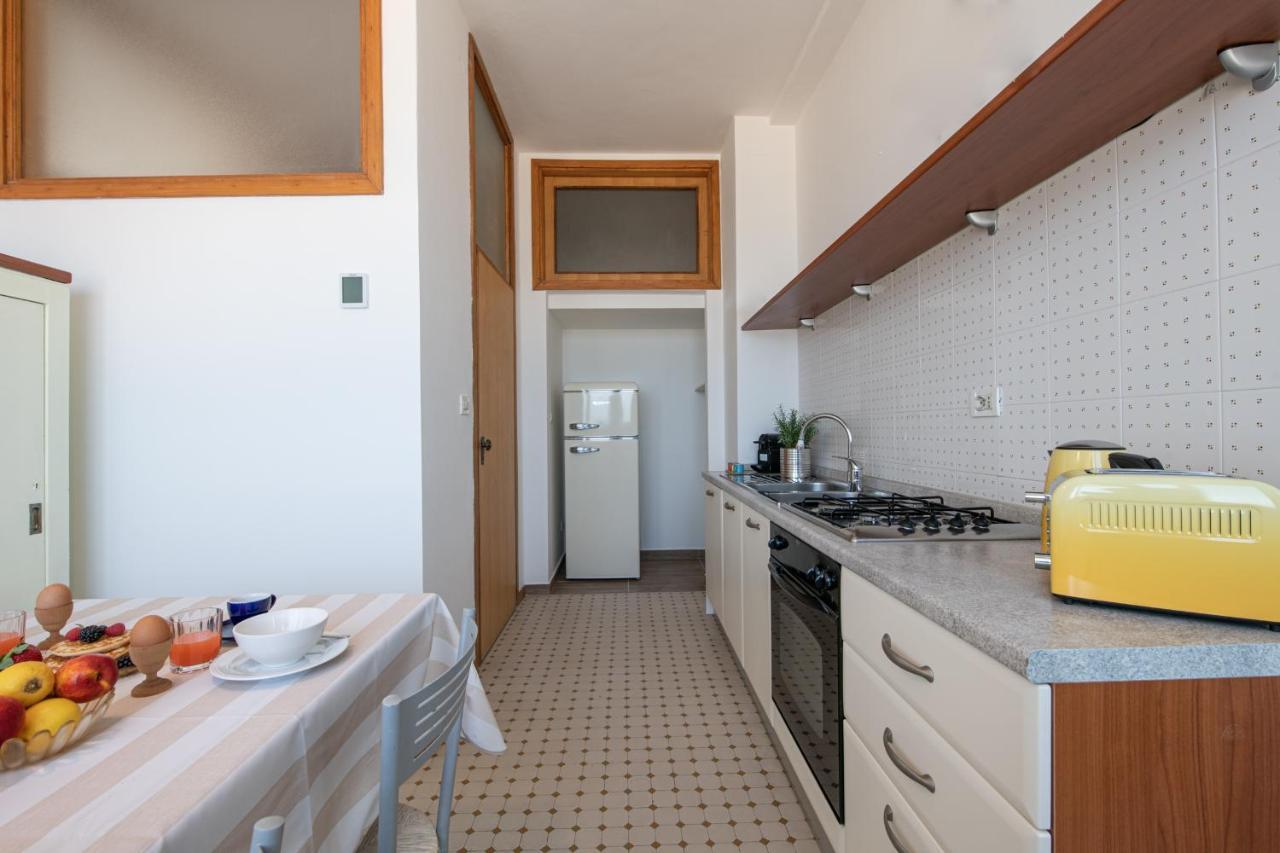 Ventodue Lägenhet Rimini Exteriör bild