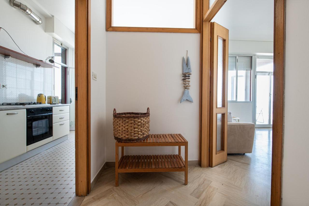 Ventodue Lägenhet Rimini Exteriör bild