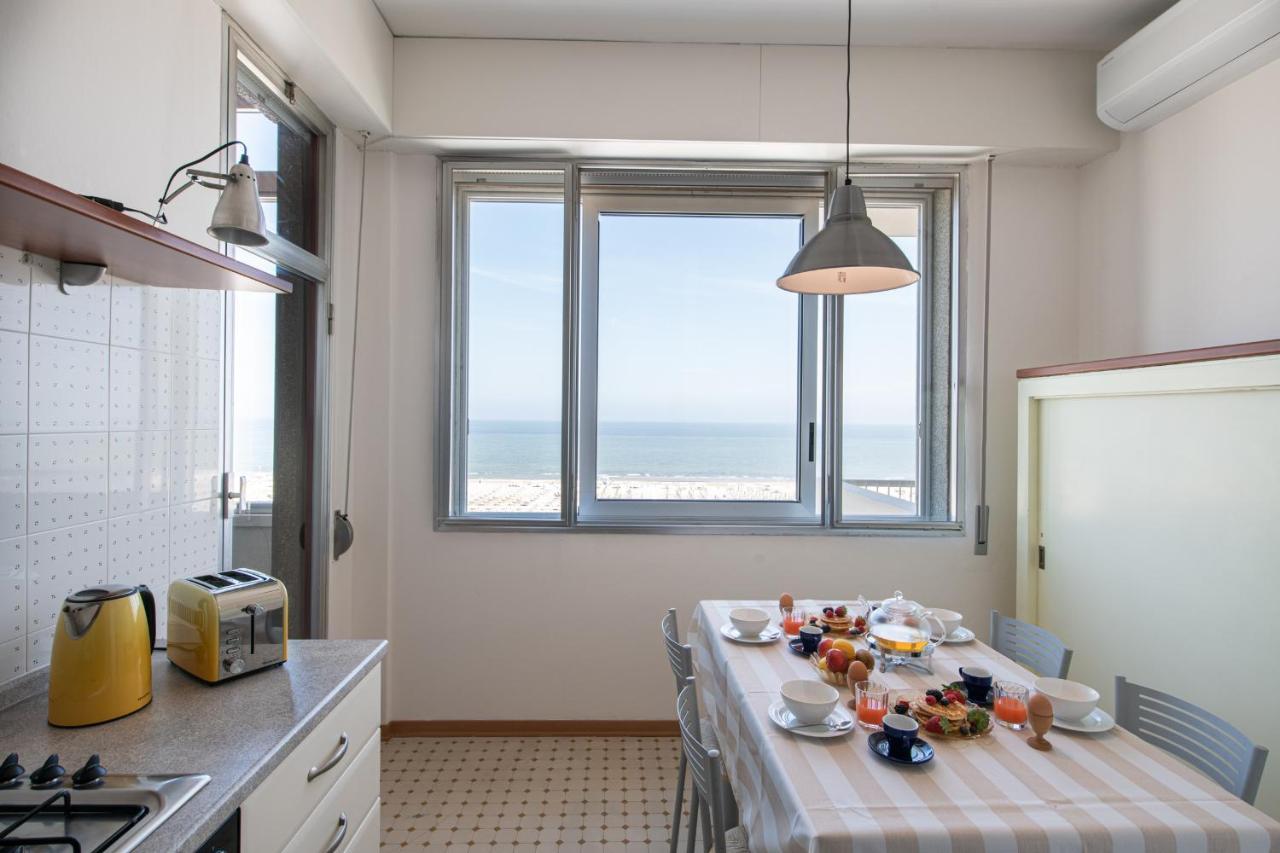 Ventodue Lägenhet Rimini Exteriör bild
